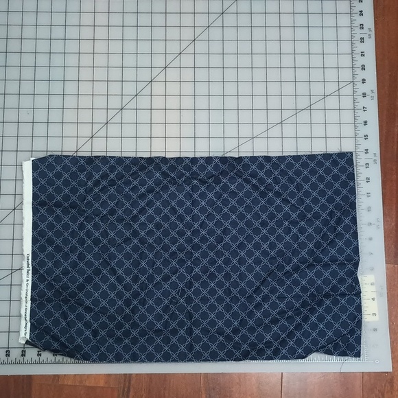 5/$20 .38yd Kimberbell Basics 8209-N Navy Lattice Fabric Maywood Studio - Picture 2 of 4